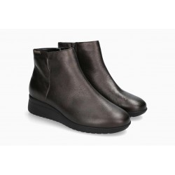 Boots idora